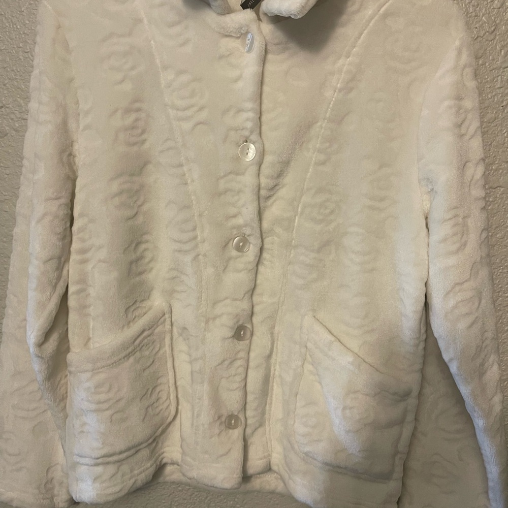 Jaclyn Intimates Soft White Robe - Picture 3 of 5